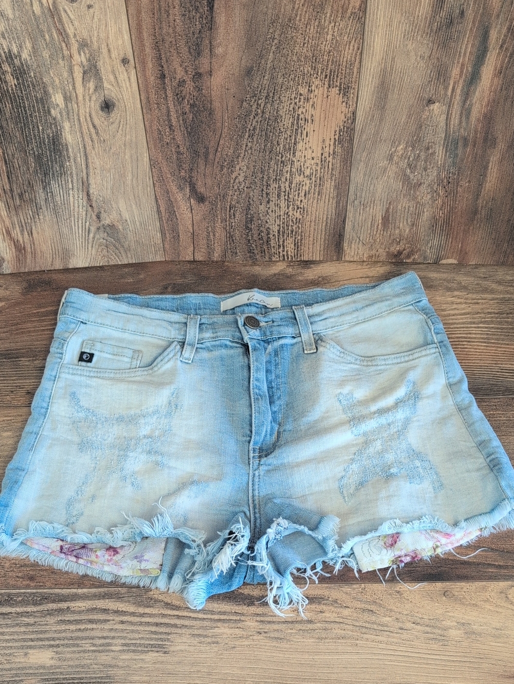 KanCan Light Blue Distressed Floral Peep Pockets Cutoff Shorts 28  849A